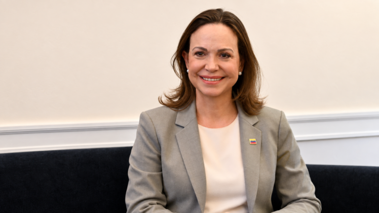 Miniatura limpia: María Corina Machado suma siete intentos frustrados de regreso pese al derecho que reconoce Rubio